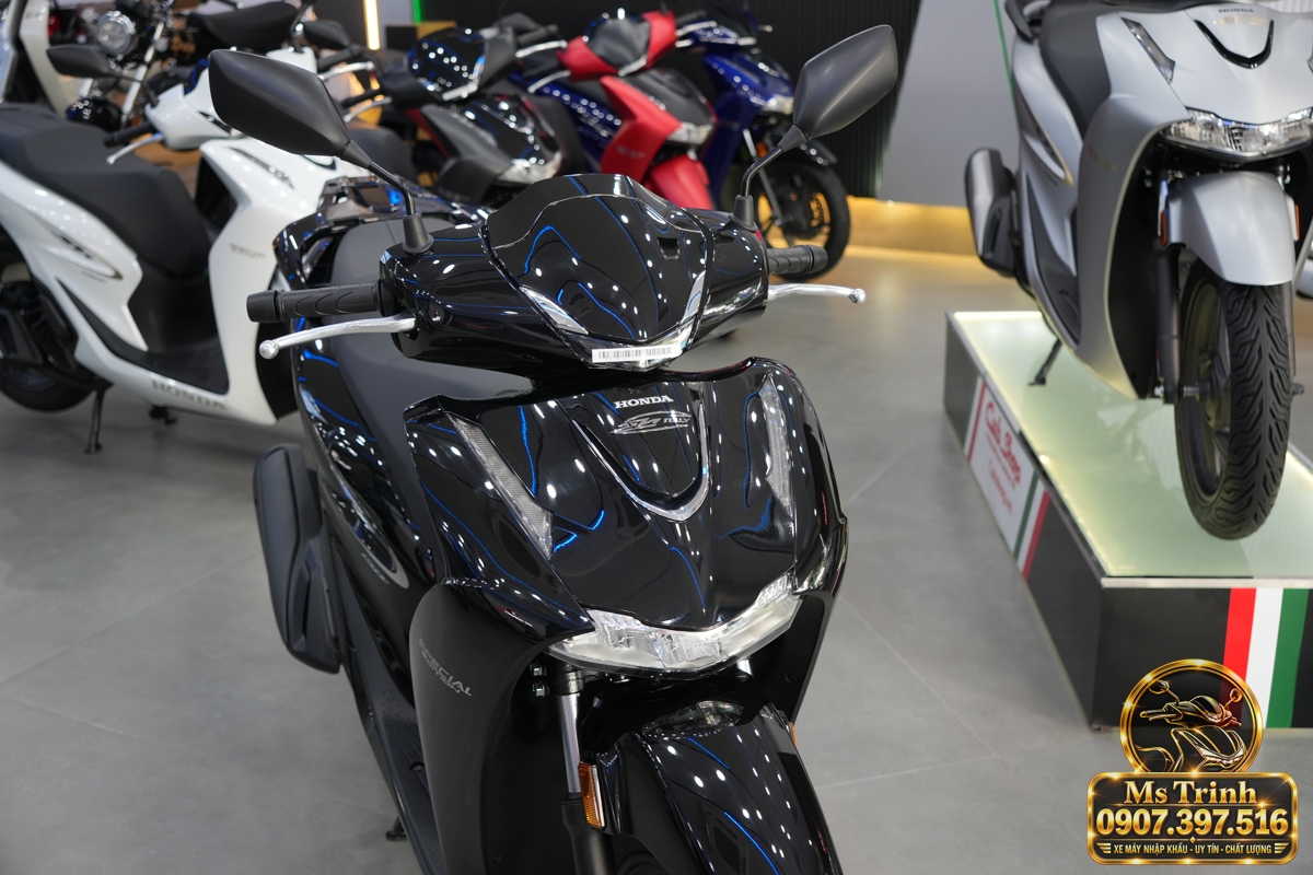 Honda SH150i Ý đen bóng 2027 tại Dak Lak - Sơn bóng lịch sự, tiện ích cho mỗi ngày