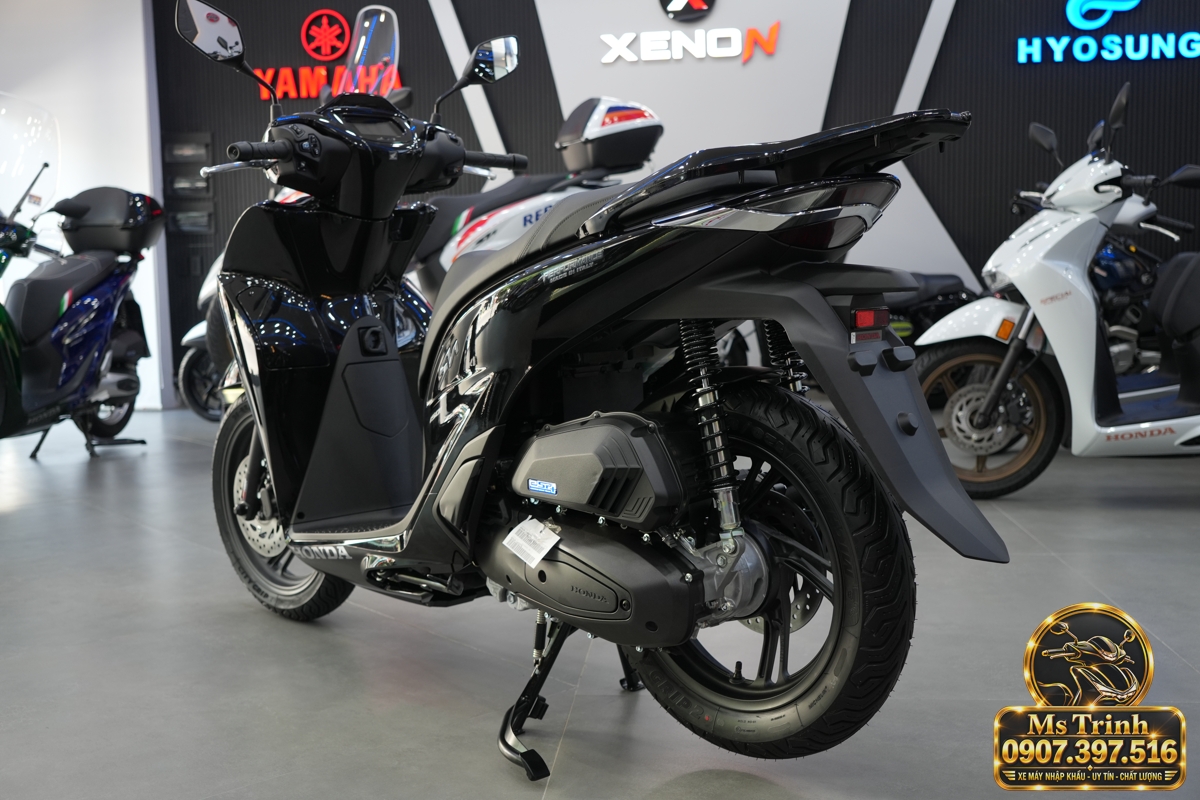 Honda SH150i Ý đen bóng 2027 tại Dak Lak - Sơn bóng lịch sự, tiện ích cho mỗi ngày