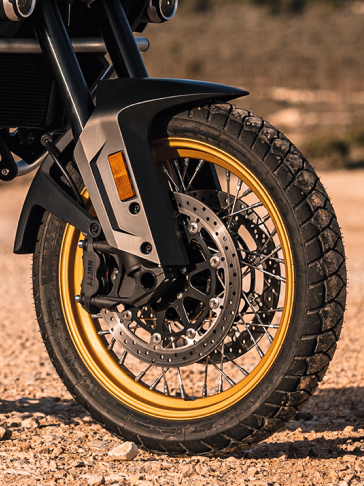 CF Moto 800MT Explorer 2025, ADV Cao Cấp Nhất, Chính Hãng, Giá Tốt tại Dak Lak