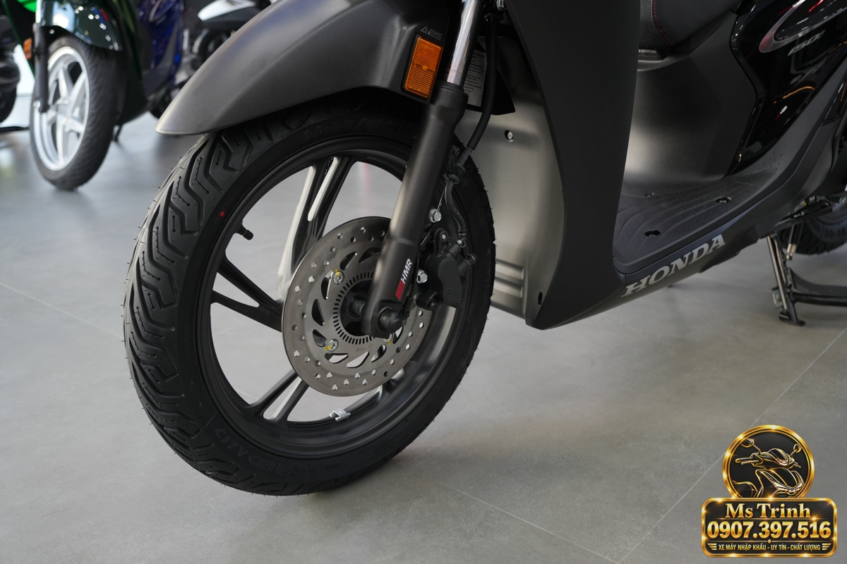 Honda SH150i Ý đen nhám 2027 tại Dak Lak sắc đen lịch lãm giá tốt, chính ngạch