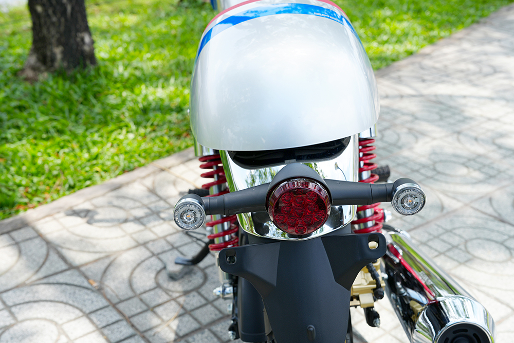 Honda CGX150 2025 Special Edition, Kiều Dáng Cafe Racer Moto tại Dak Lak