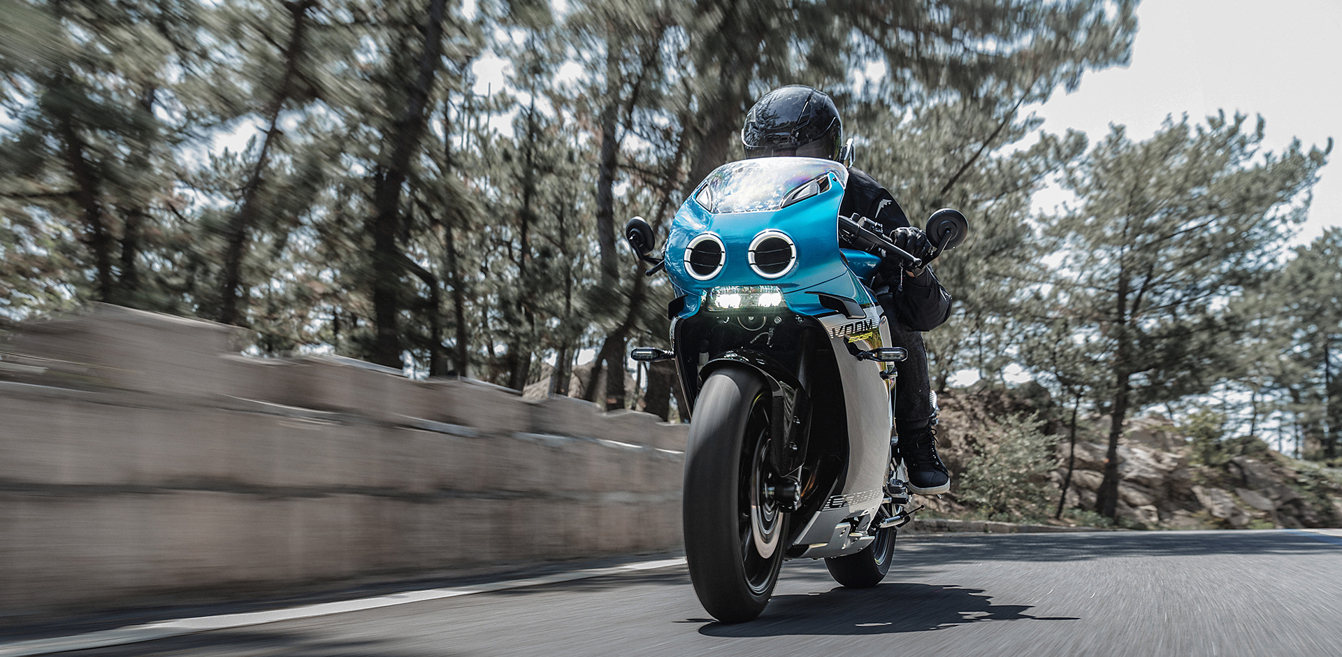 CF Moto VOOM 500SR, 4 Xi Lanh Thẳng Hàng, Retro Sport Độc Đáo tại Dak Lak