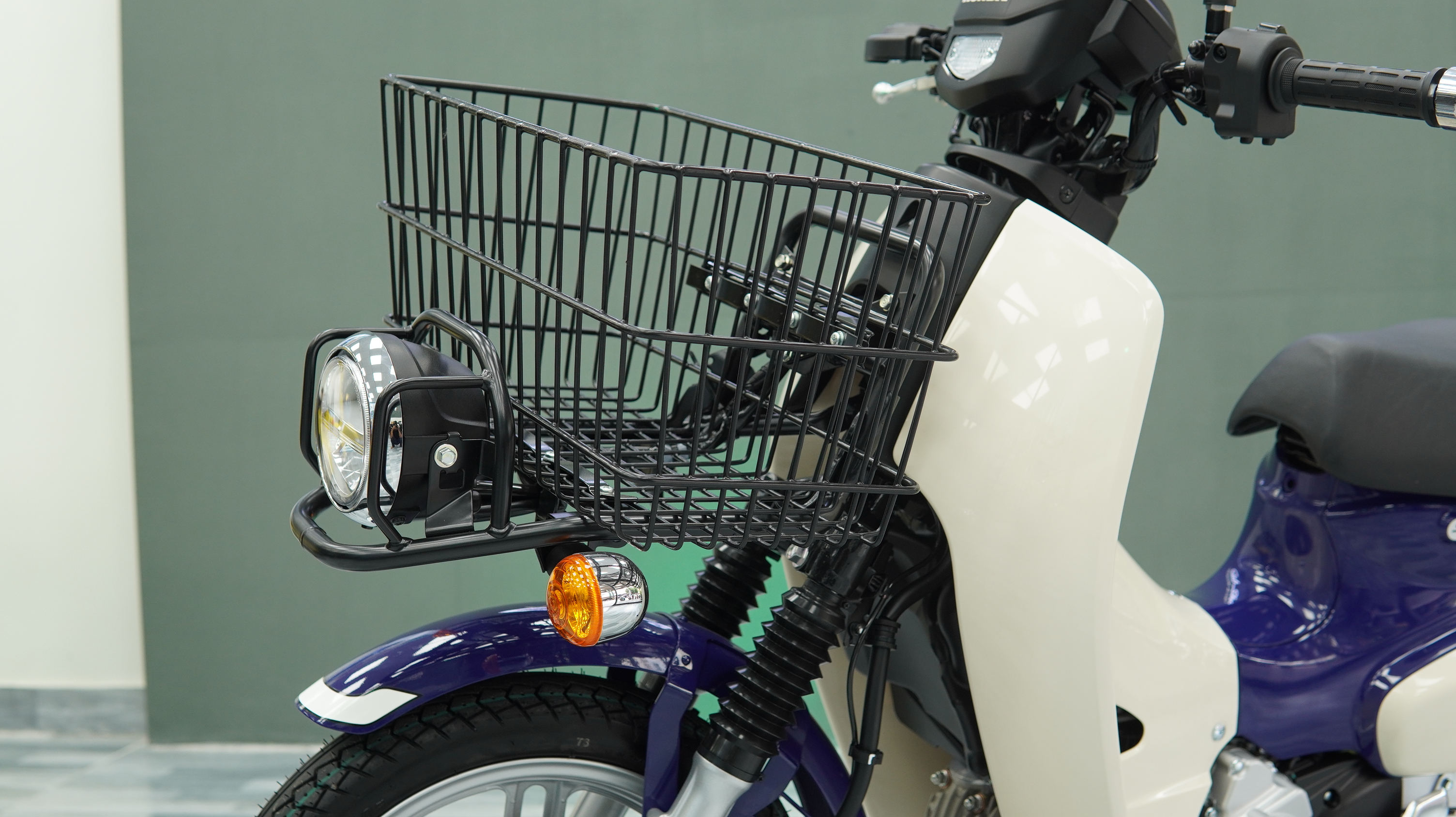 Honda Super Cub 110 Pro ABS 2025, Nhập Khẩu Chính Hãng Từ Nhật tại Dak Lak