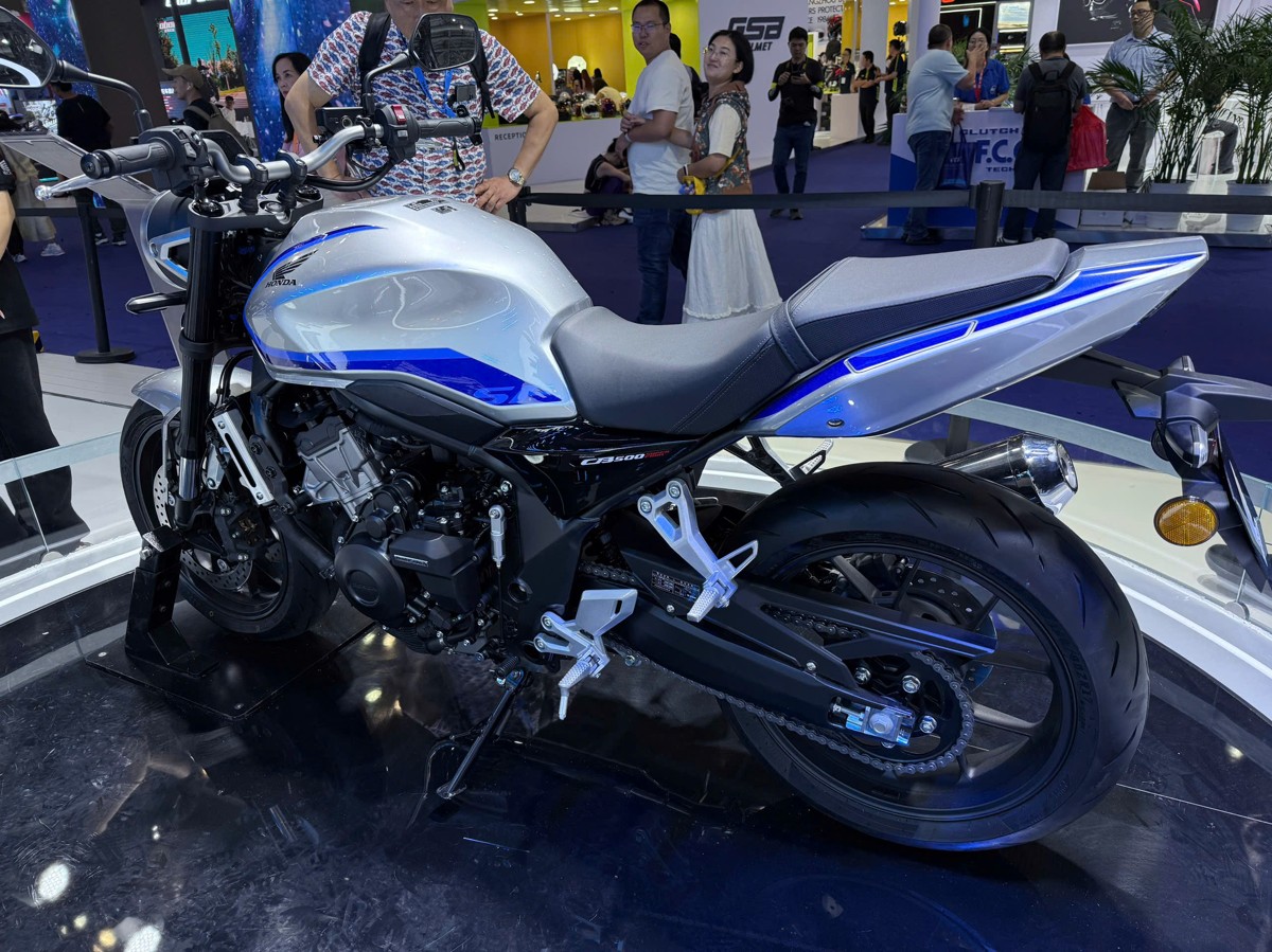 Honda CB500 SF Super Four Naked-Bike 4 Máy tại Dak Lak