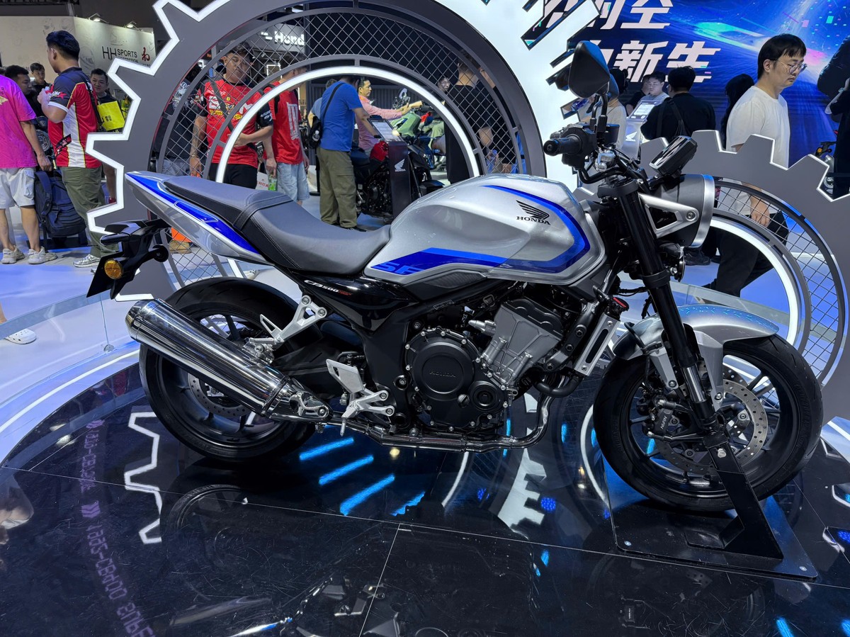 Honda CB500 SF Super Four Naked-Bike 4 Máy tại Dak Lak