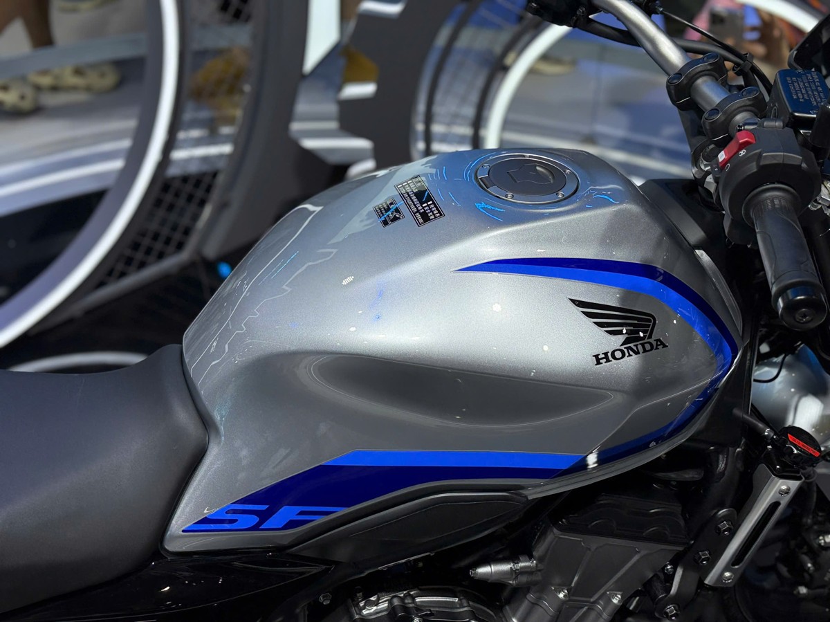 Honda CB500 SF Super Four Naked-Bike 4 Máy tại Dak Lak