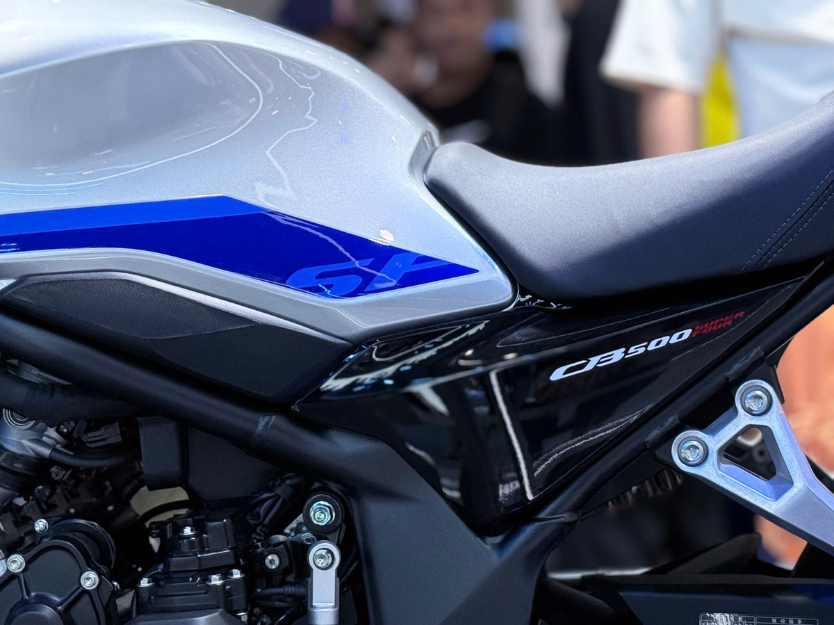 Honda CB500 SF Super Four Naked-Bike 4 Máy tại Dak Lak