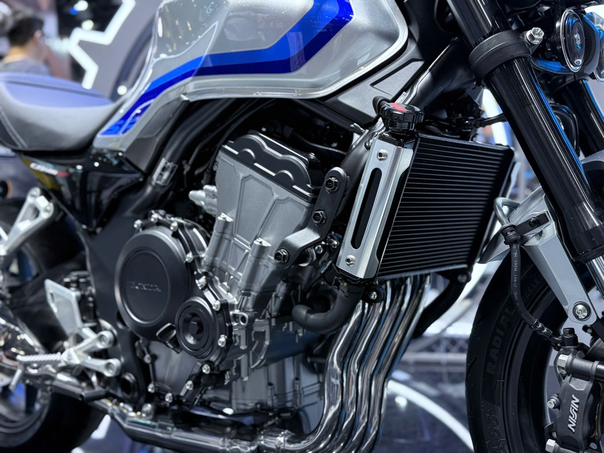 Honda CB500 SF Super Four Naked-Bike 4 Máy tại Dak Lak