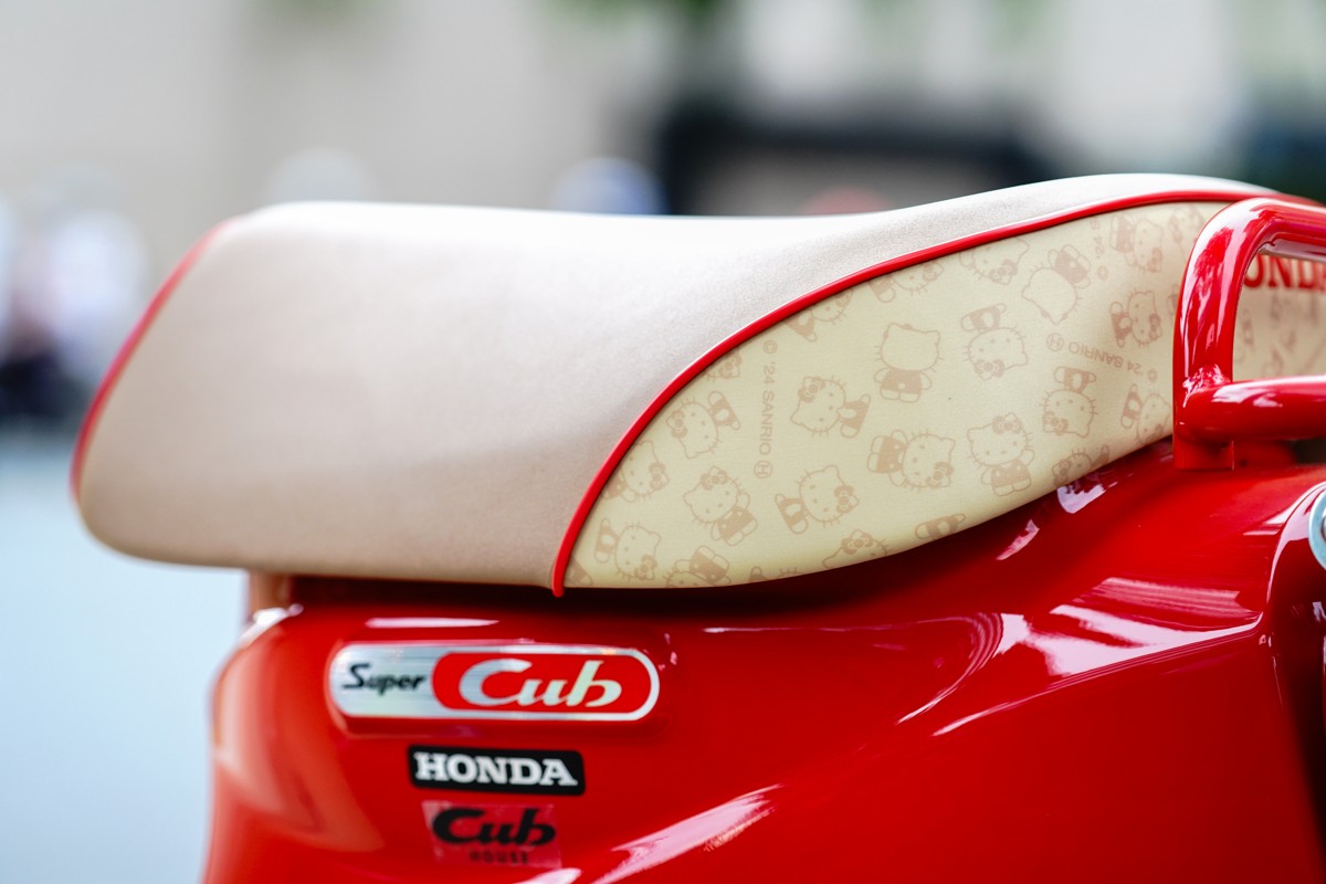 Honda Super Cub 110ABS Hello Kitty Edition, Made In Japan tại Dak Lak
