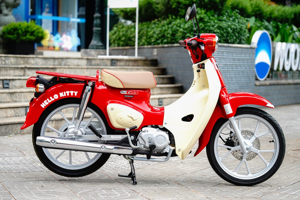 Honda Super Cub 110ABS Hello Kitty Edition, Made In Japan tại Dak Lak