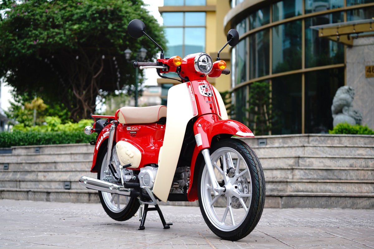 Honda Super Cub 110ABS Hello Kitty Edition, Made In Japan tại Dak Lak