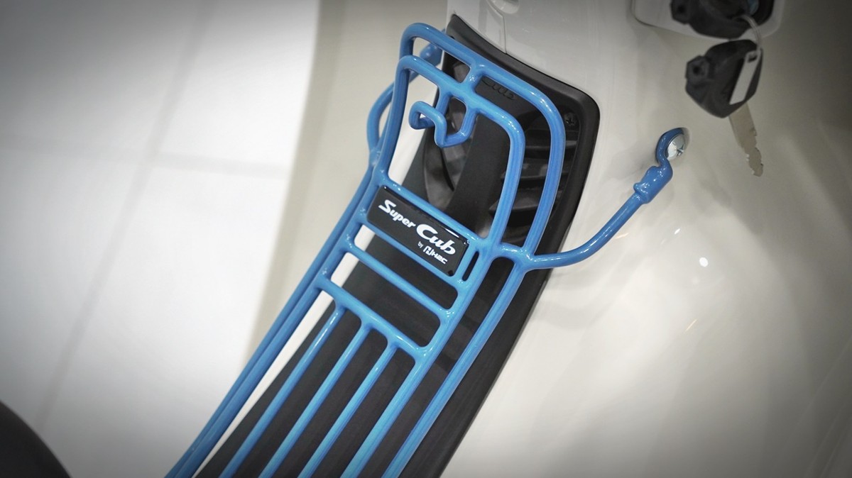 Honda Cub 110 Fujisan bản giới hạn tại Dak Lak - Thiết kế đậm chất Nhật Bản