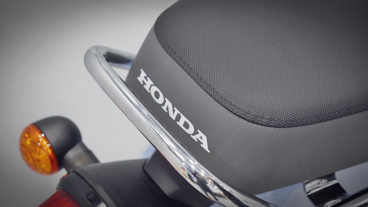 Honda Cub 110 Fujisan bản giới hạn tại Dak Lak - Thiết kế đậm chất Nhật Bản