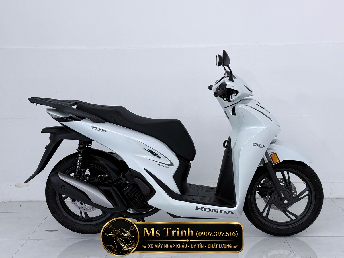 Honda SH150i Special Edition Standard nhập HMR Ý màu trắng tại Dak Lak: Giá trị nằm trong từng chi tiết nguyên bản
