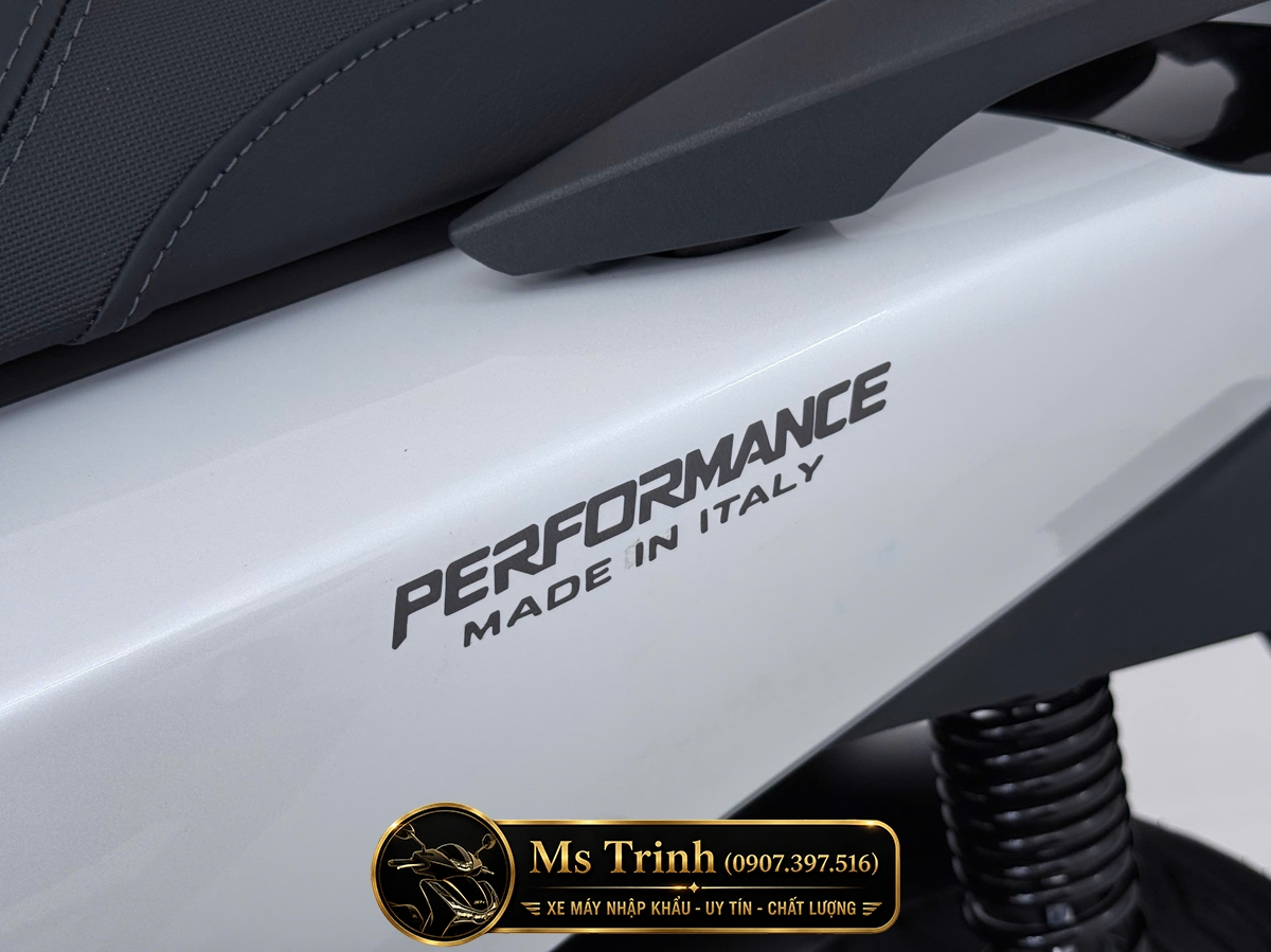 Honda SH150i Special Edition Standard nhập HMR Ý màu trắng tại Dak Lak: Giá trị nằm trong từng chi tiết nguyên bản