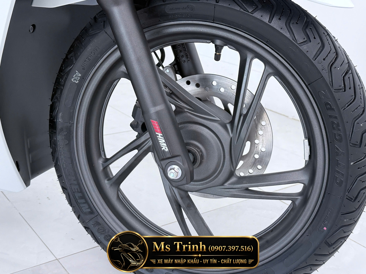 Honda SH150i Special Edition Standard nhập HMR Ý màu trắng tại Dak Lak: Giá trị nằm trong từng chi tiết nguyên bản