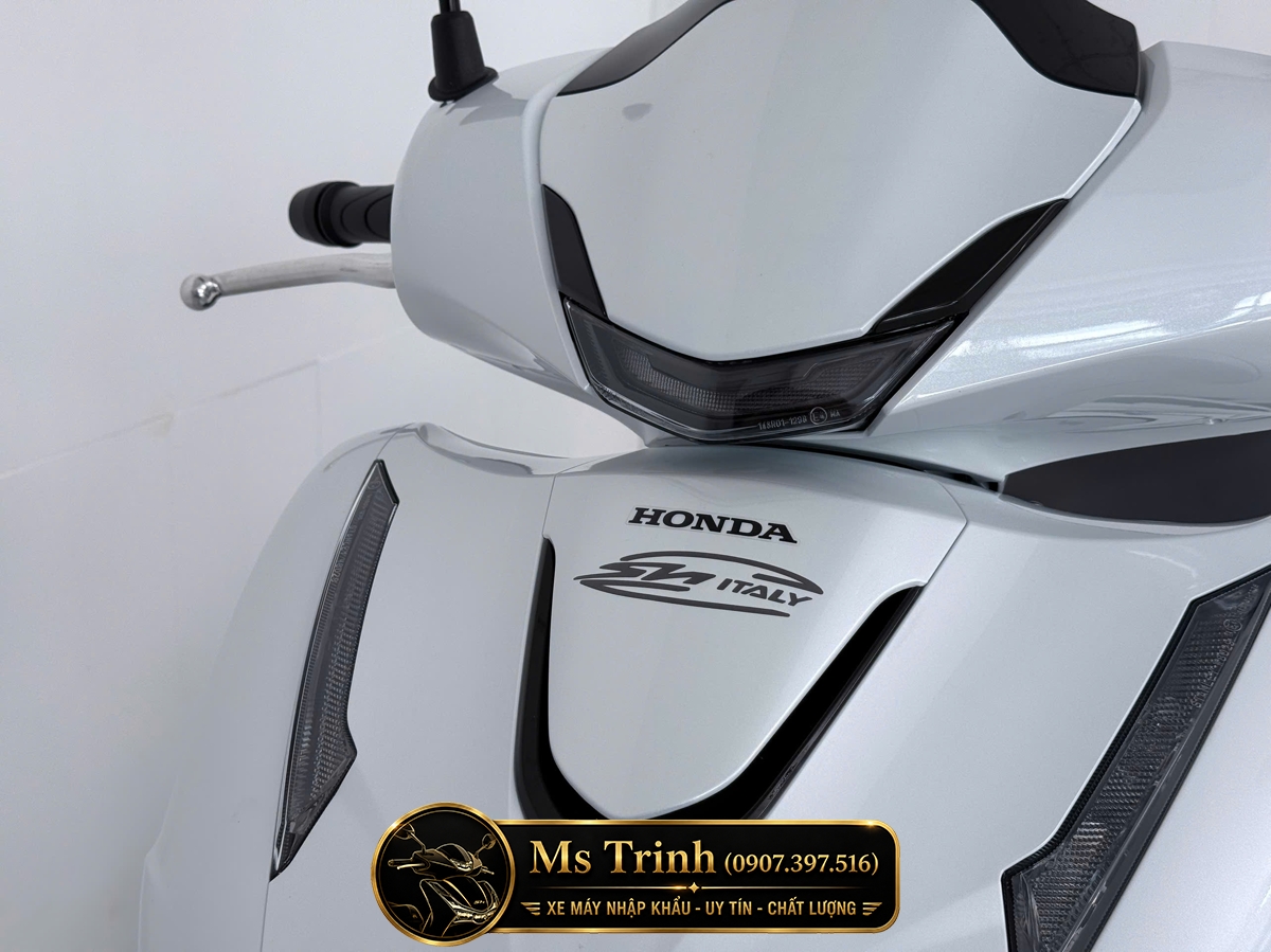 Honda SH150i Special Edition Standard nhập HMR Ý màu trắng tại Dak Lak: Giá trị nằm trong từng chi tiết nguyên bản