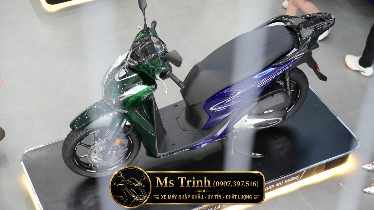 Honda SH150i Vetro Green - Sapphire tại Dak Lak: SH Ý Limited 200 xe