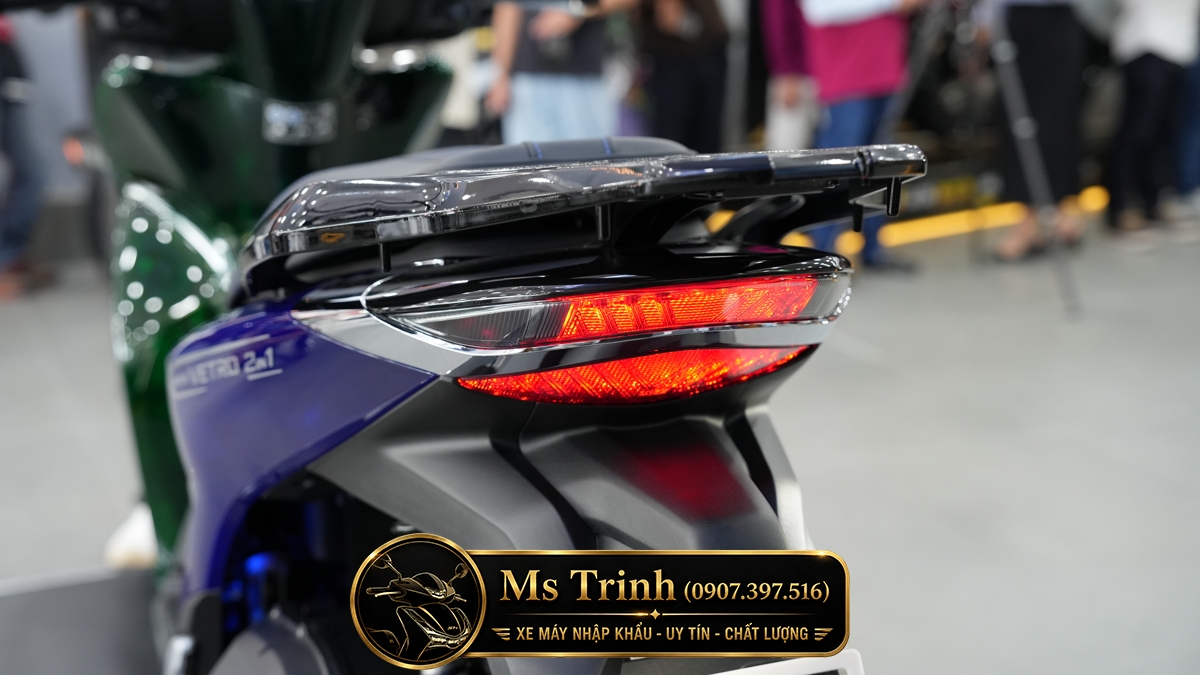 Honda SH150i Vetro Green - Sapphire tại Dak Lak: SH Ý Limited 200 xe