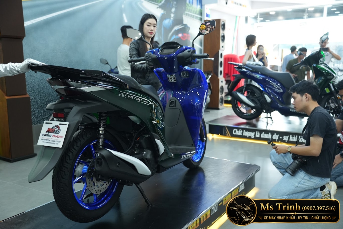 Honda SH150i Vetro Sapphire - Green tại Dak Lak: SH Ý 2 trong 1 giới hạn 200 xe