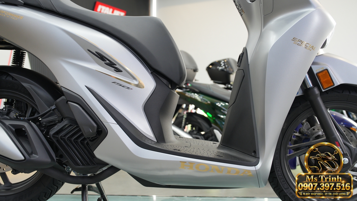Honda SH150i Ý xám bạc 2027 tại Dak Lak - Nhập Ý, tem vàng sang trọng, giá tốt