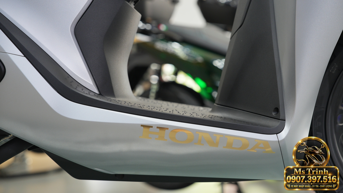 Honda SH150i Ý xám bạc 2027 tại Dak Lak - Nhập Ý, tem vàng sang trọng, giá tốt