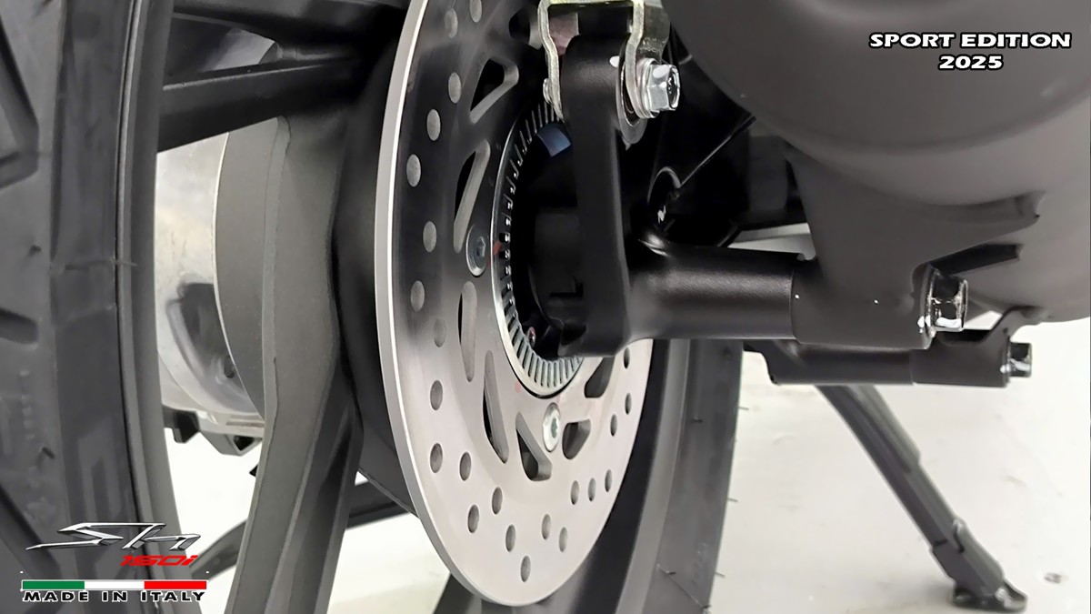 Honda SH150i Sport Edition 2025 Trắng, Made In Italy, Nhập Chính Hãng tại Dak Lak