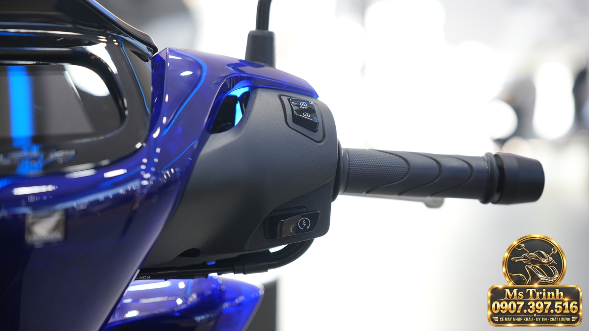Honda SH150 Vetro Blue 2027 tại Dak Lak - Xanh Sapphire trong suốt, nhập Ý sang trọng