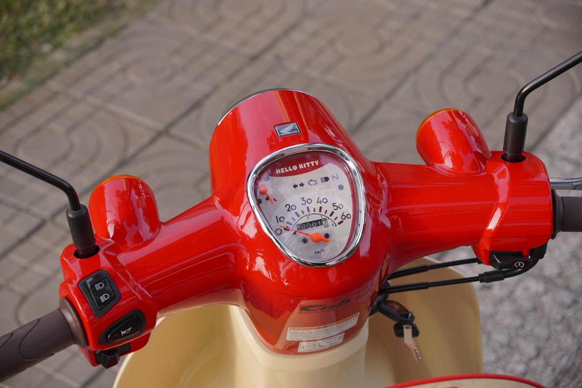 Honda Super Cub 50cc Hello Kitty Edition, Made In Japan, Hàng Hiếm tại Dak Lak