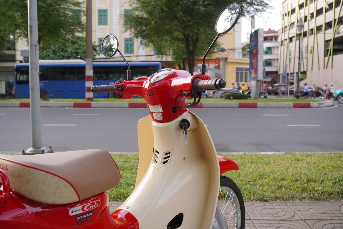 Honda Super Cub 50cc Hello Kitty Edition, Made In Japan, Hàng Hiếm tại Dak Lak