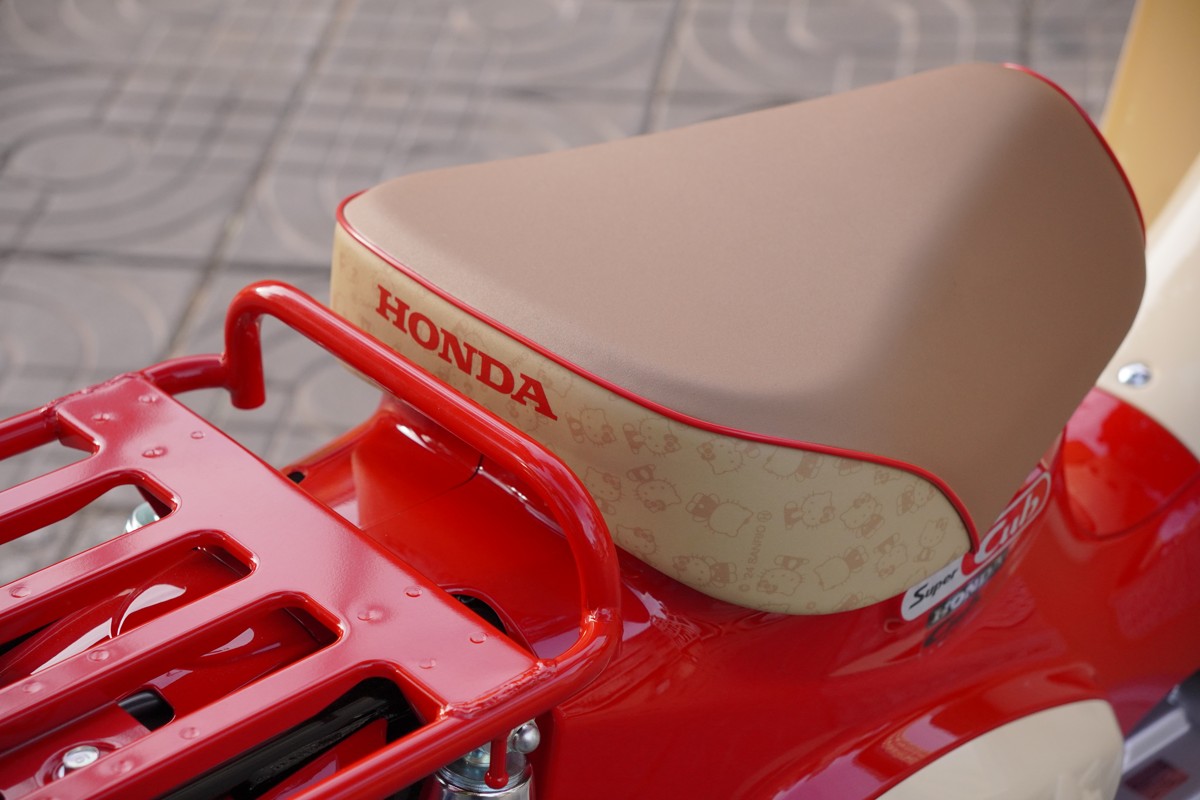 Honda Super Cub 50cc Hello Kitty Edition, Made In Japan, Hàng Hiếm tại Dak Lak