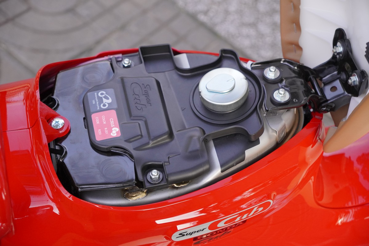 Honda Super Cub 50cc Hello Kitty Edition, Made In Japan, Hàng Hiếm tại Dak Lak