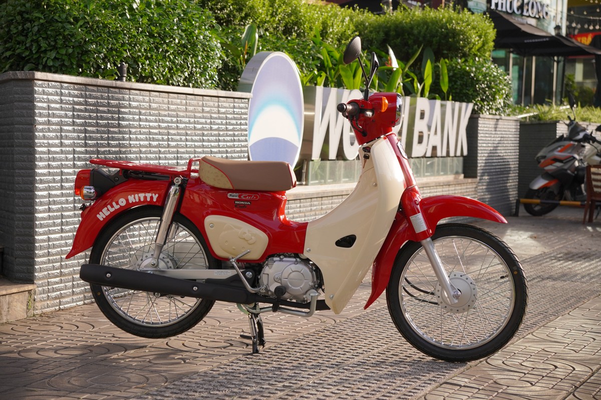 Honda Super Cub 50cc Hello Kitty Edition, Made In Japan, Hàng Hiếm tại Dak Lak