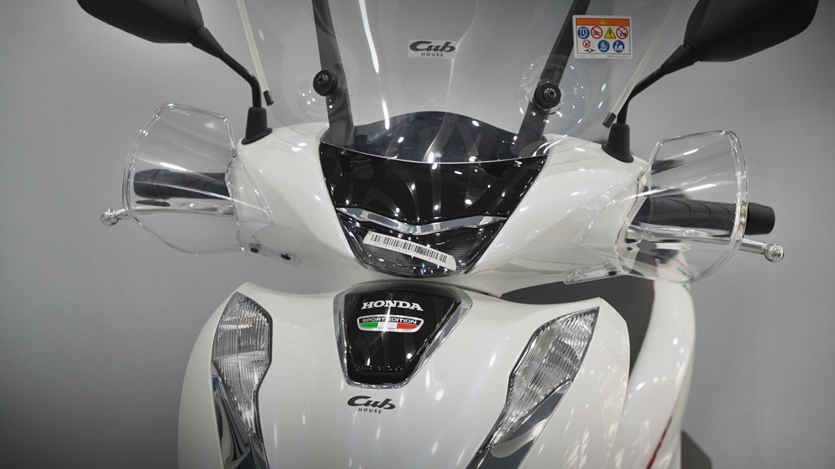 Honda SH150 trắng pha lê nhập Ý 2026 tại Dak Lak - Sport Edition chính ngạch, chuẩn chất Ý