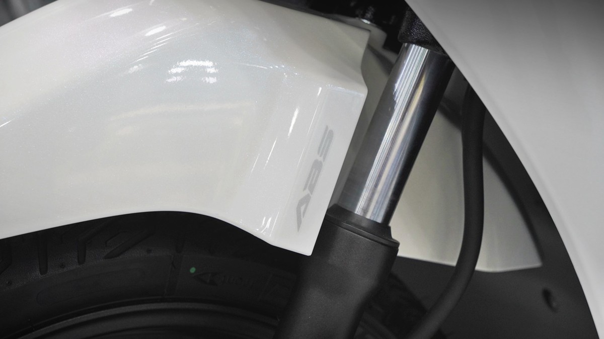 Honda SH150 trắng pha lê nhập Ý 2026 tại Dak Lak - Sport Edition chính ngạch, chuẩn chất Ý