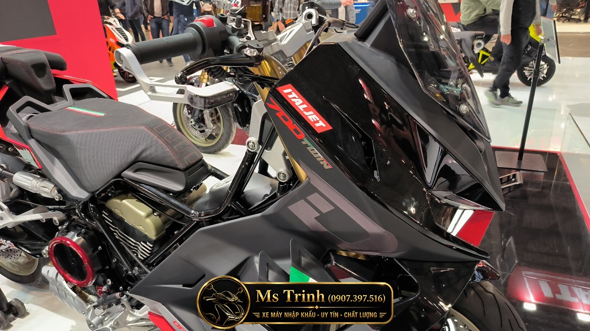 Italjet 700 2026 Tại Dak Lak - Chiến Binh Chỉ 700 Xe Hyper Scooter Cực Hiếm hồ sơ hải quan, nhập chính ngạch
