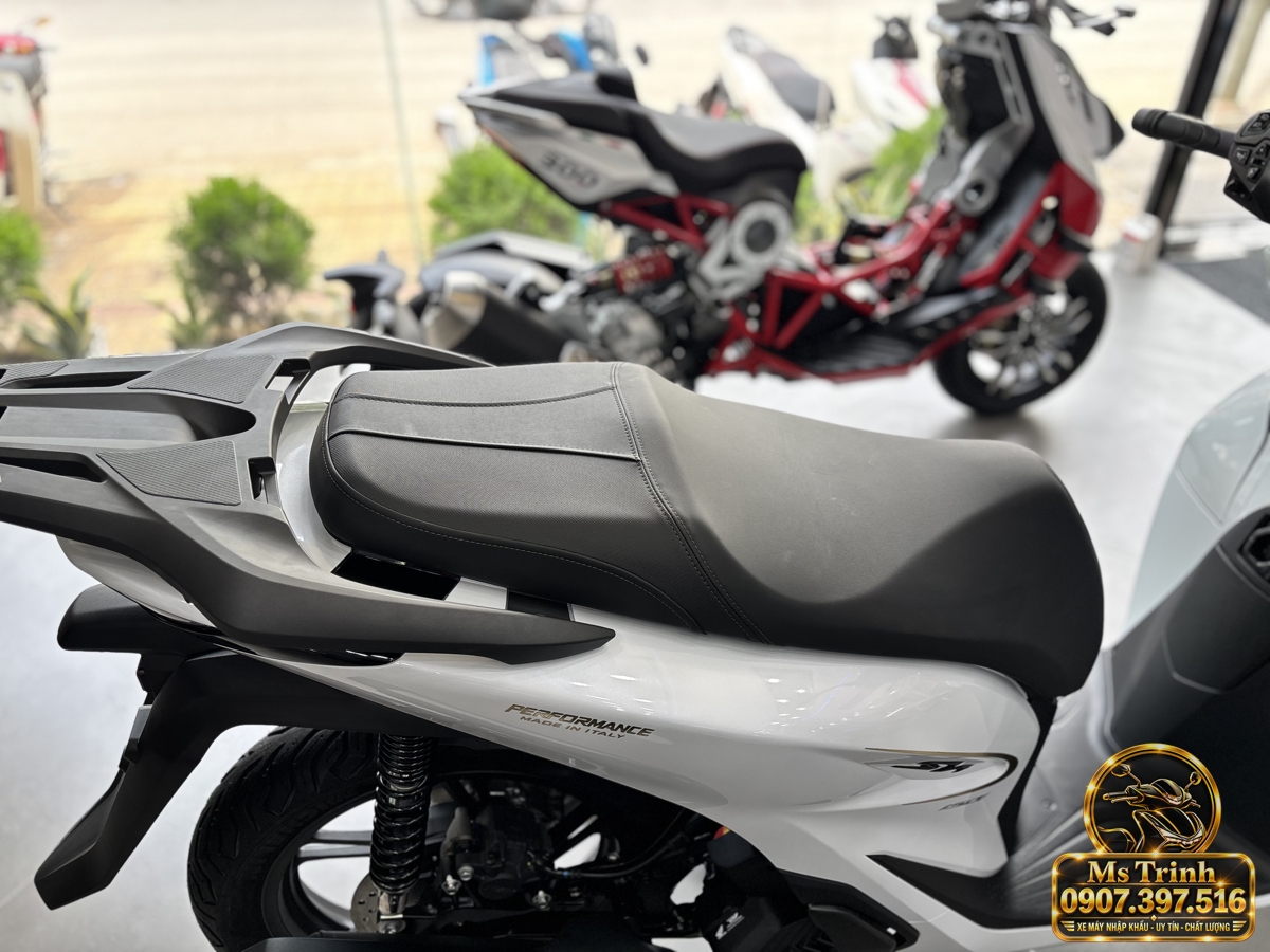 SH150i Ý 2027 màu trắng tại Dak Lak - Nhập khẩu nguyên chiếc, thiết kế sang trọng, giá tốt