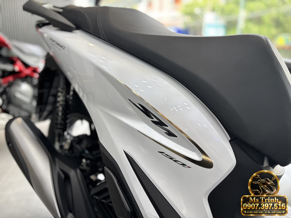 SH150i Ý 2027 màu trắng tại Dak Lak - Nhập khẩu nguyên chiếc, thiết kế sang trọng, giá tốt