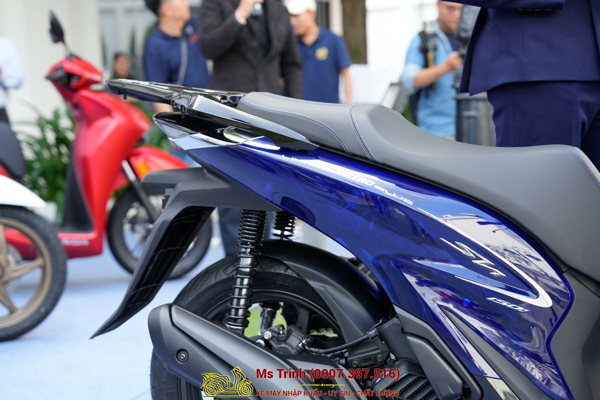 Honda SH150 Vetro Blue 2026 Limited Edition - Siêu phẩm SH Ý dàn áo xanh trong suốt cực hiếm tại Dak Lak