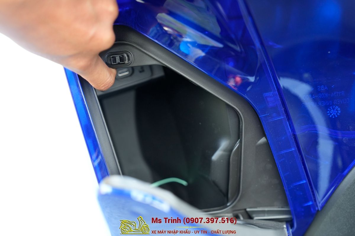 Honda SH150 Vetro Blue 2026 Limited Edition - Siêu phẩm SH Ý dàn áo xanh trong suốt cực hiếm tại Dak Lak