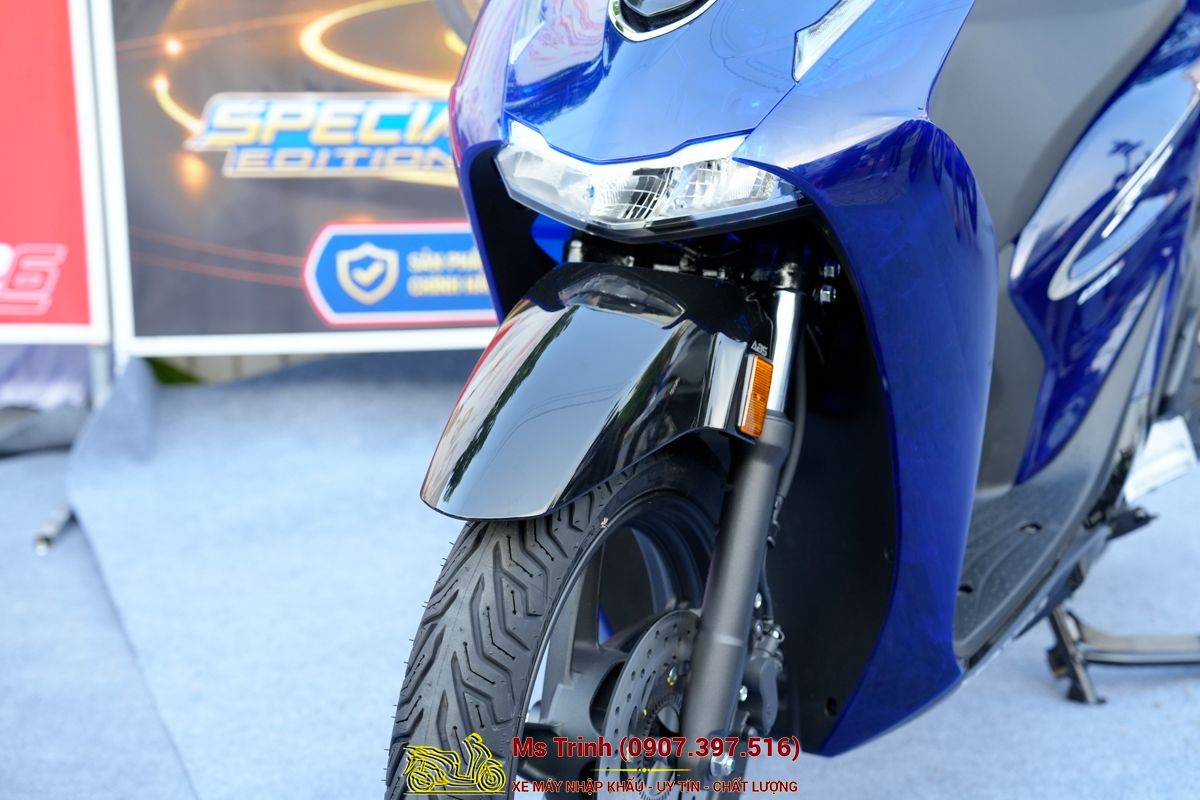 Honda SH150 Vetro Blue 2026 Limited Edition - Siêu phẩm SH Ý dàn áo xanh trong suốt cực hiếm tại Dak Lak