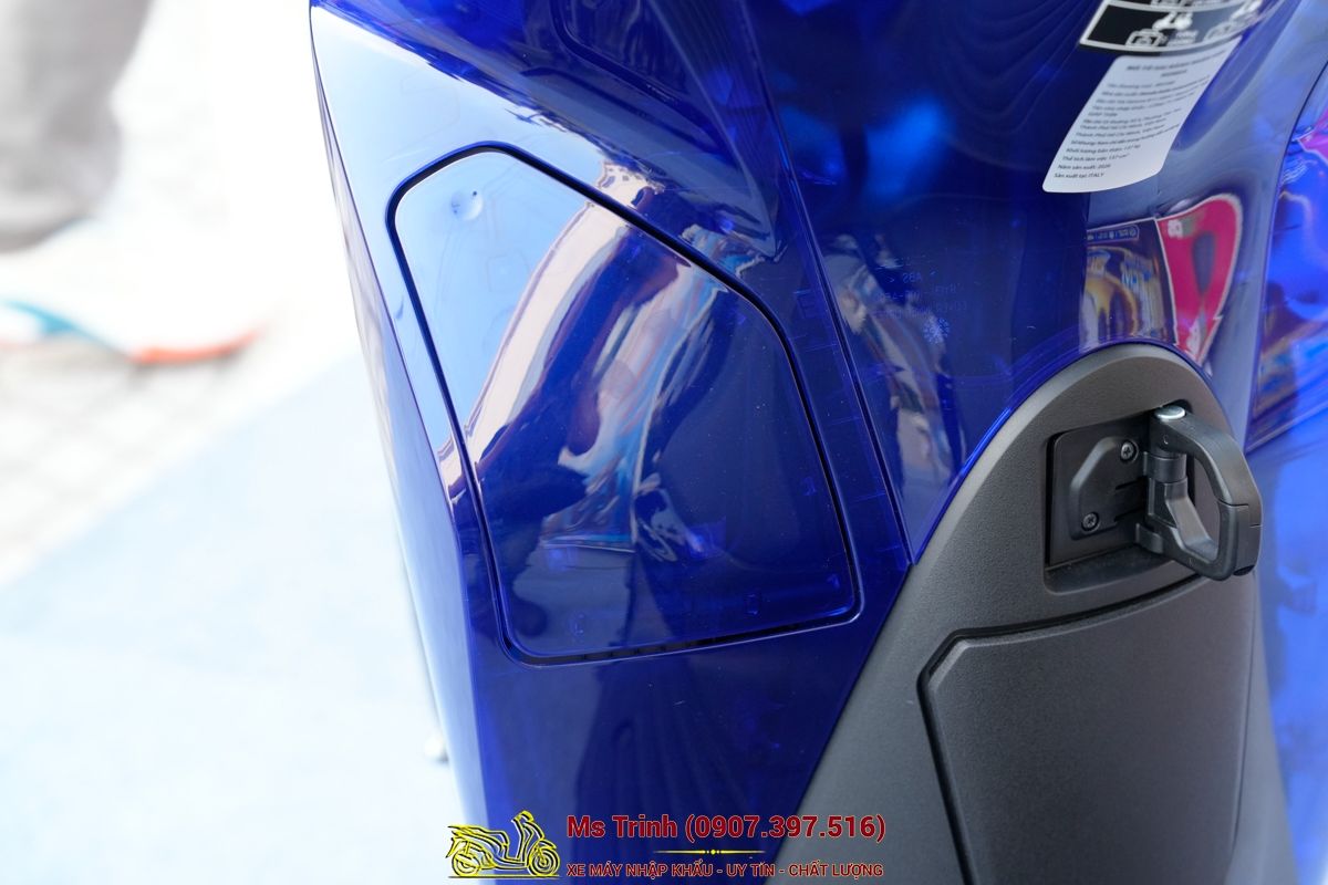 Honda SH150 Vetro Blue 2026 Limited Edition - Siêu phẩm SH Ý dàn áo xanh trong suốt cực hiếm tại Dak Lak