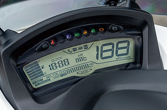 Yamaha Tricity 155 2025, Tay Ga bánh Kép Độc Đáo, Lần Đầu Tiên Có Tại Dak Lak
