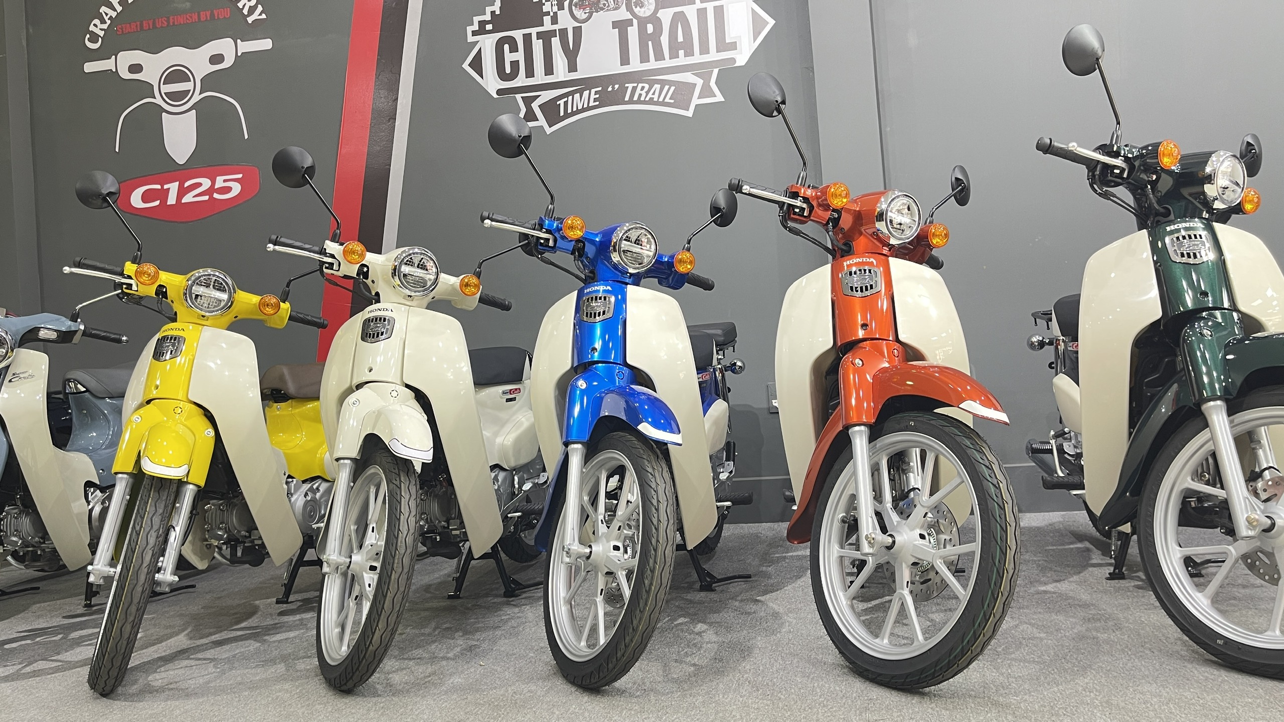 Honda Super Cub 110 ABS, Made In Japan, NK Chính Hãng, Hiếm tại Dak Lak