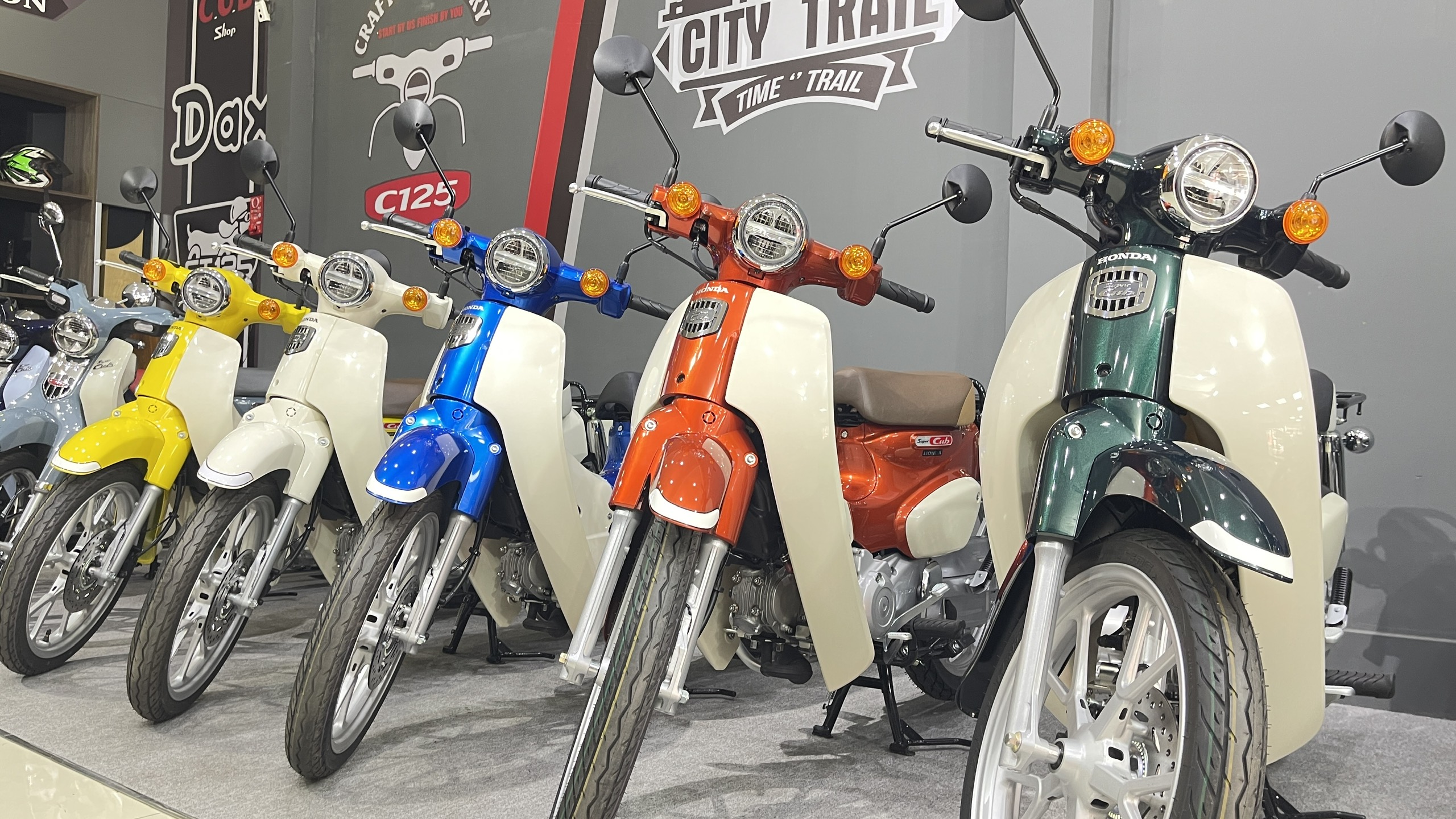 Honda Super Cub 110 ABS, Made In Japan, NK Chính Hãng, Hiếm tại Dak Lak