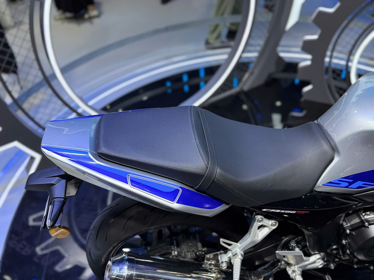 Honda CB500 SF Super Four Naked-Bike 4 Máy tại Dak Lak