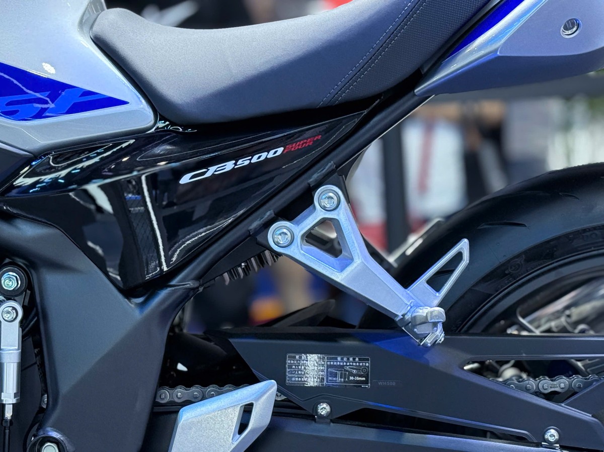 Honda CB500 SF Super Four Naked-Bike 4 Máy tại Dak Lak