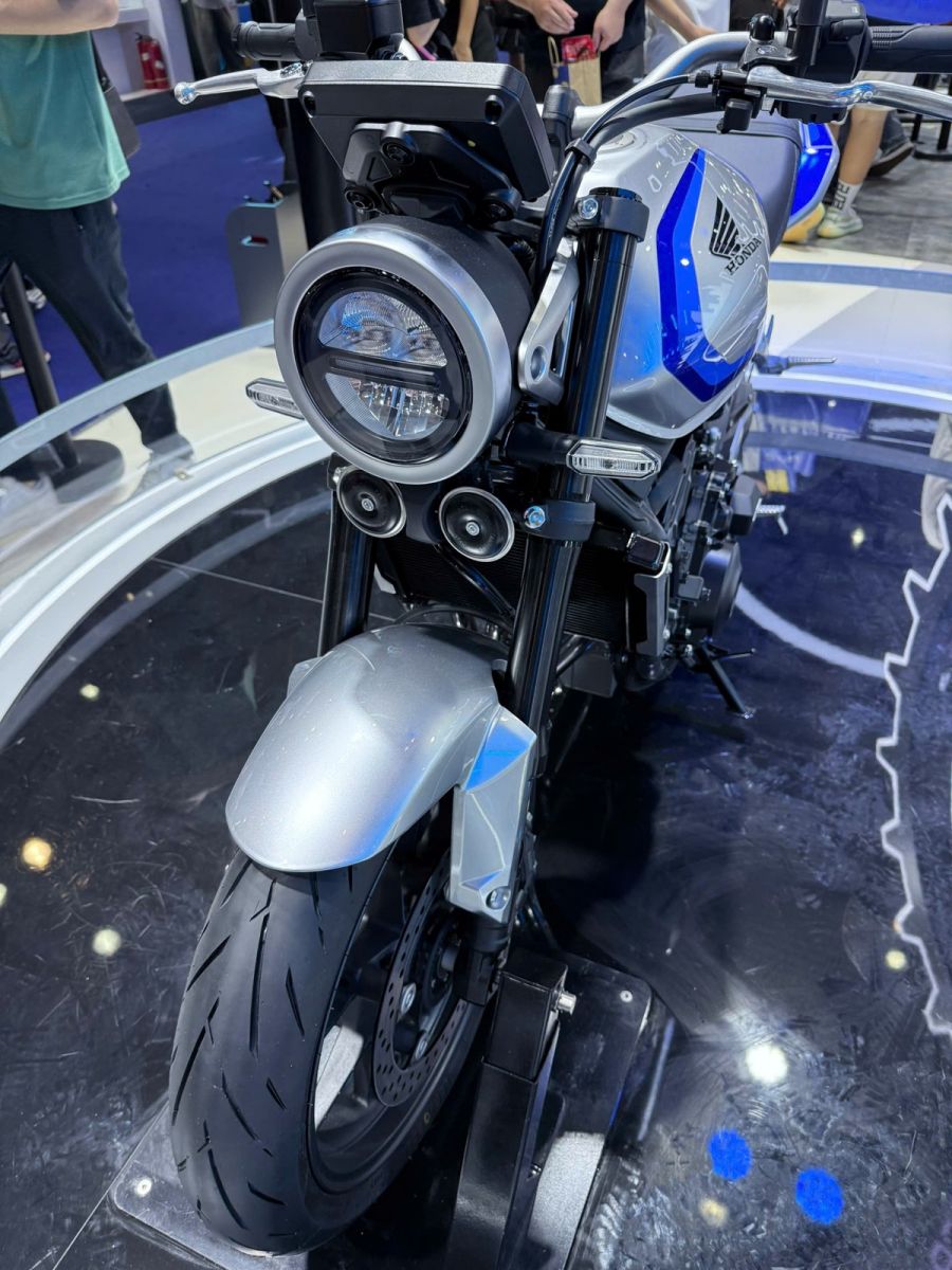 Honda CB500 SF Super Four Naked-Bike 4 Máy tại Dak Lak
