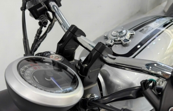 Gù nâng tay lái xe Honda CGX150 tại Dak Lak